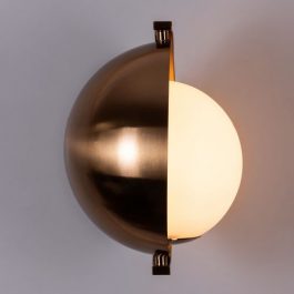 METAL BODY GLASS GLOBE WALL LIGHT