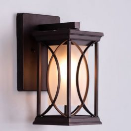 MODERN OUTDOOR WALL LIGHT