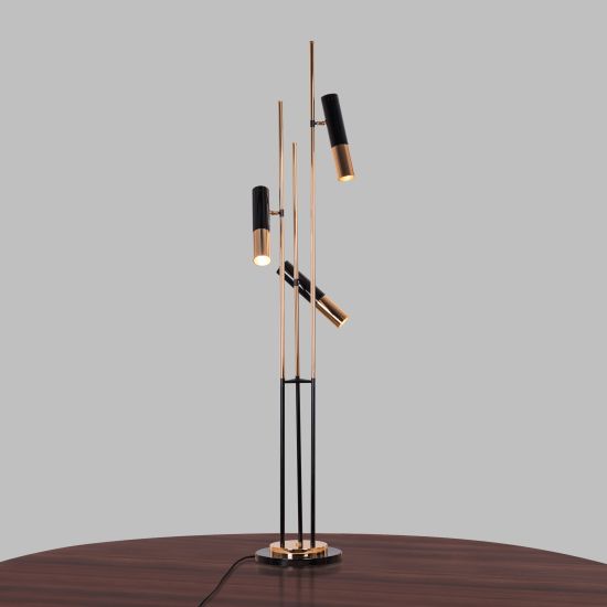 METAL FRAME FLOOR LAMP